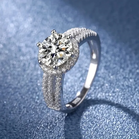 GRA Certified Moissanite 2 Carats 18k/925 Ring 💍 Size 7 - Picture 8 of 14